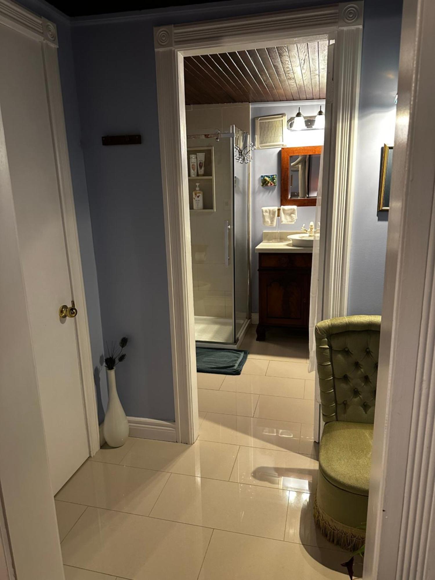 Blue Gables Bed&Breakfast Niagara Falls Extérieur photo
