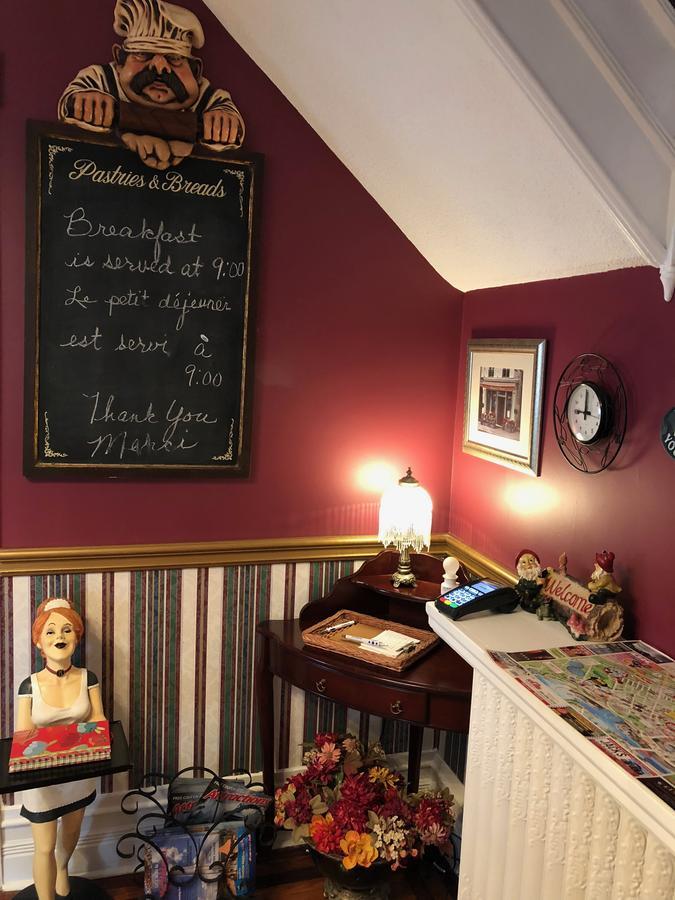 Blue Gables Bed&Breakfast Niagara Falls Extérieur photo