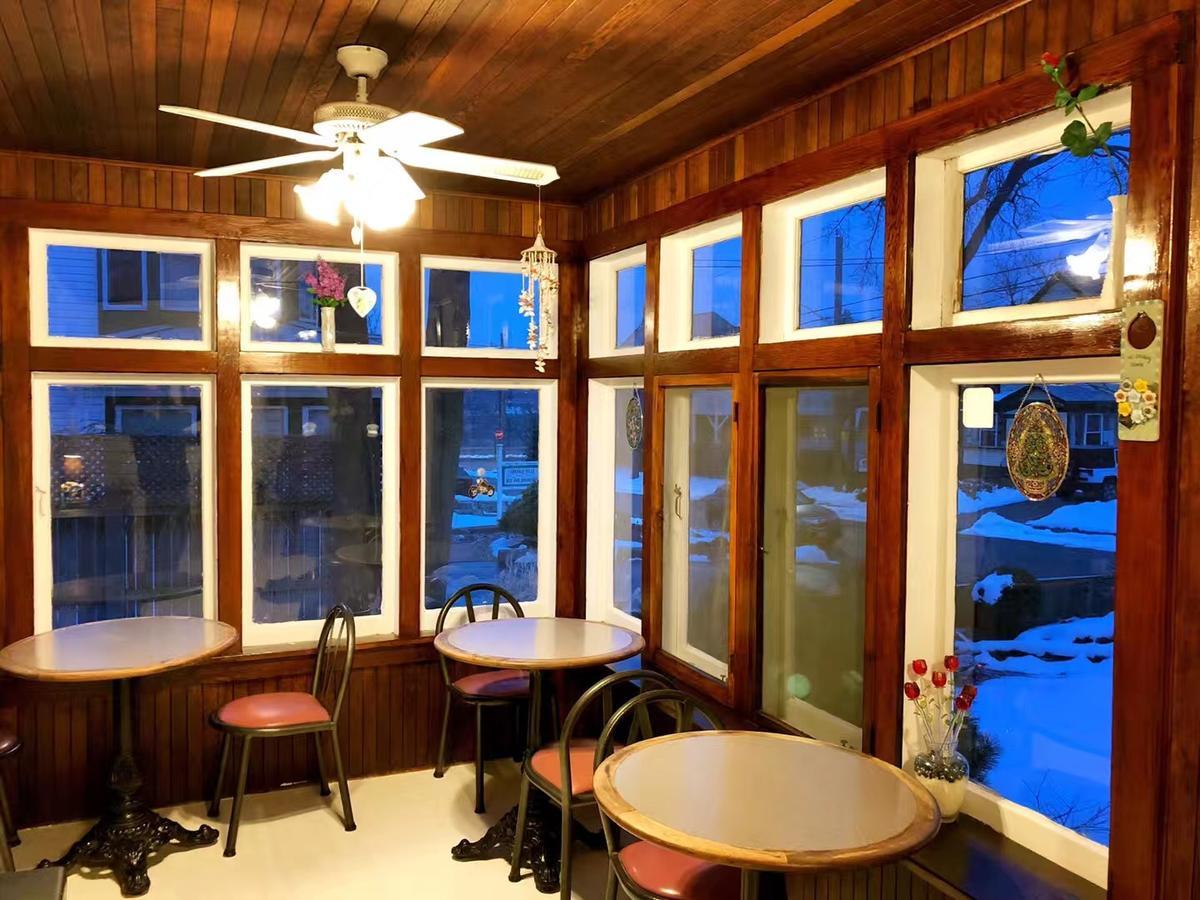 Blue Gables Bed&Breakfast Niagara Falls Extérieur photo