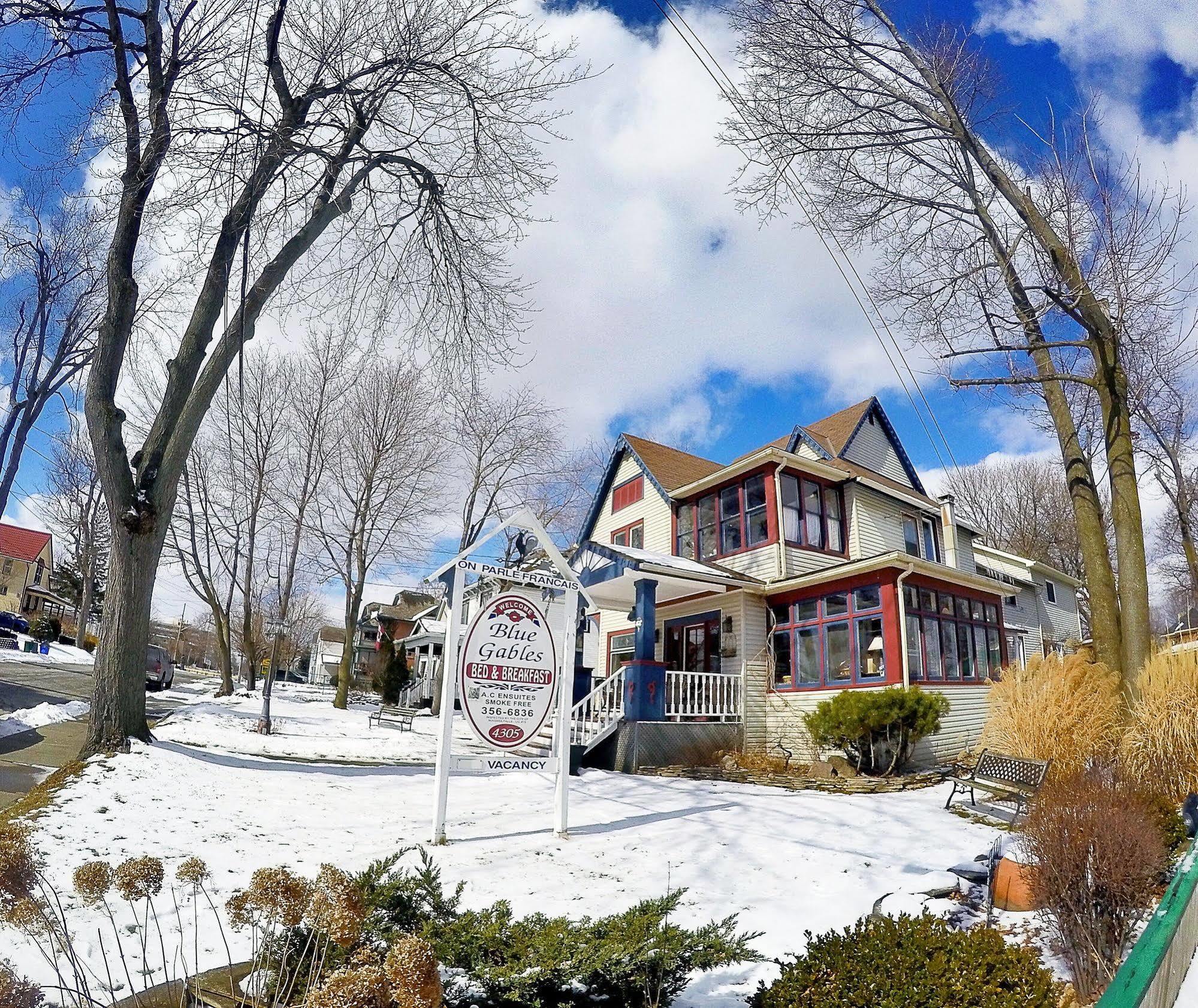 Blue Gables Bed&Breakfast Niagara Falls Extérieur photo