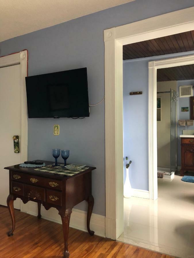 Blue Gables Bed&Breakfast Niagara Falls Extérieur photo